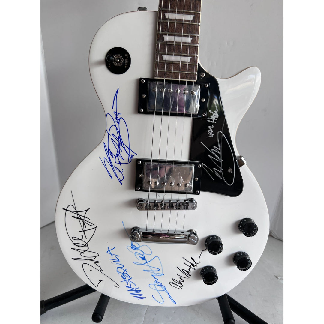 Eddie Van Halen David Lee Roth Sammy Hagar Van Halen Les Paul electric guitar signed with proof