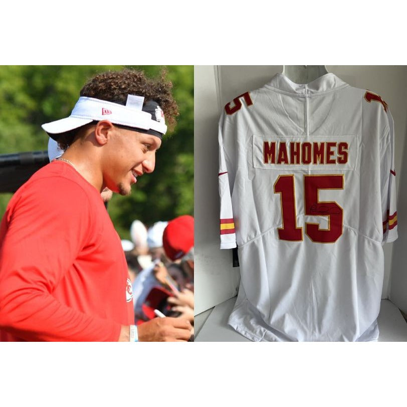 Patrick Mahomes Kansas City Chiefs game model jersey signed with proof