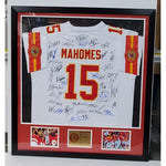 Load image into Gallery viewer, Patrick Mahomes Kansas City Chiefs game model jersey signed with proof
