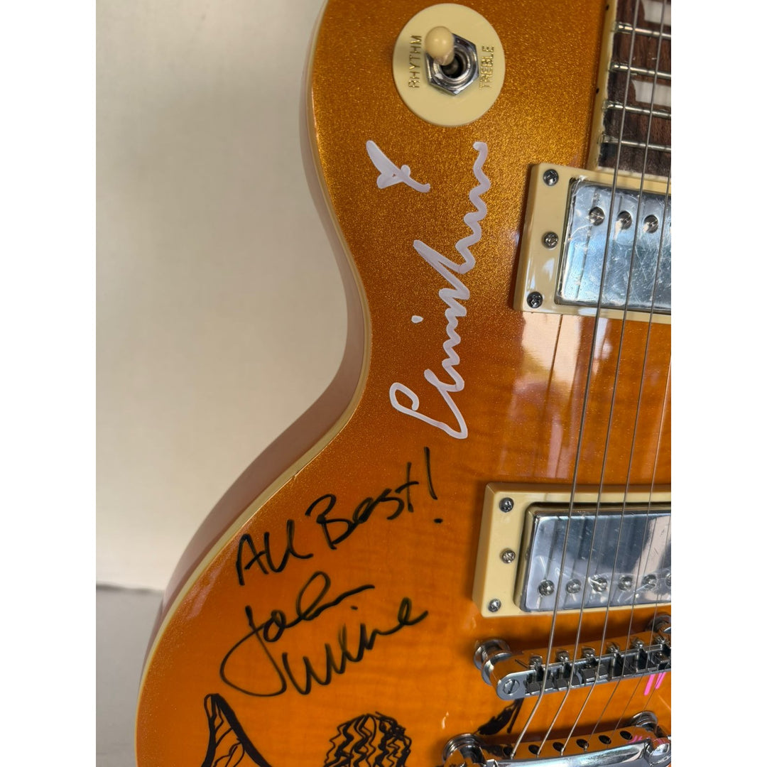 Fleetwood Mac vintage Gold les paul signed by Peter Green, Mick Fleetwood, Christine McVie, John McVie, Stevie Nicks  Lindsey Buckingham