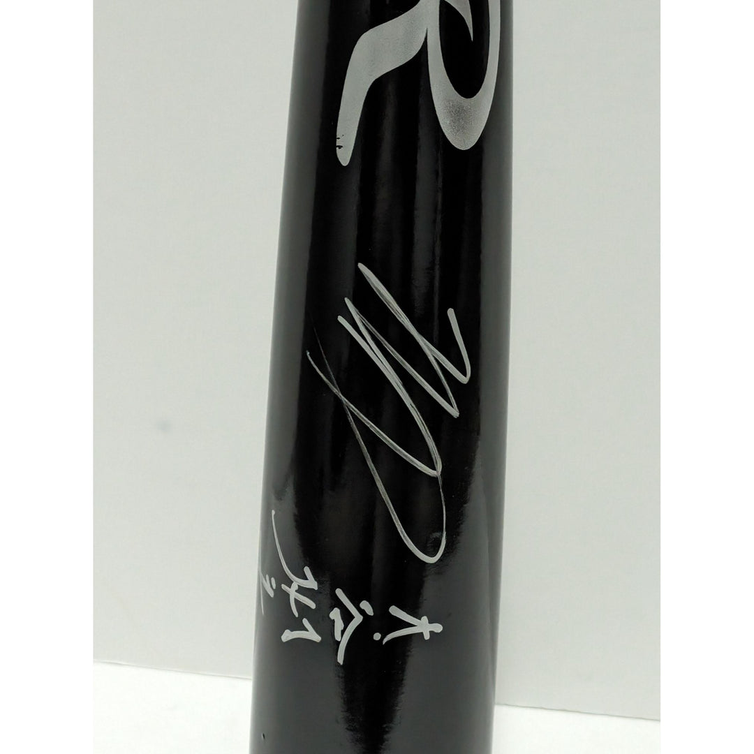 Shohei Ohtani full size Rawlings Major League Baseball Bat signed with proof and 36x18 acrilyc case