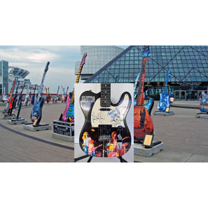 Descriptive image text