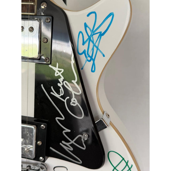 Grunge legends  Pearl Jam STP Smashing Pumpkins Soundgarden Nirvana Alice in Chains Mudhoney & Hole white Les Paul electric guitar signed..