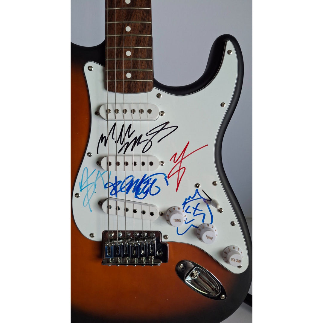 Tommy Lee, Mick Mars, Nixxi Sixx, Vince Neal, Motley Crue Fender Stratocaster Squier electric guitar signed with proof