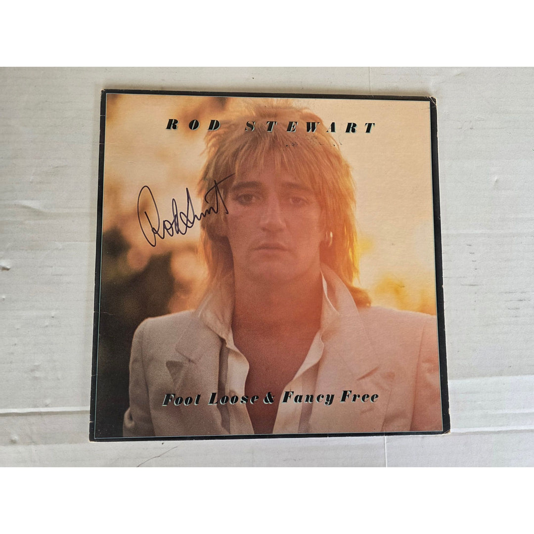 Rod Stewart ''Fool Love & Fancy Free'' LP signed with proof.