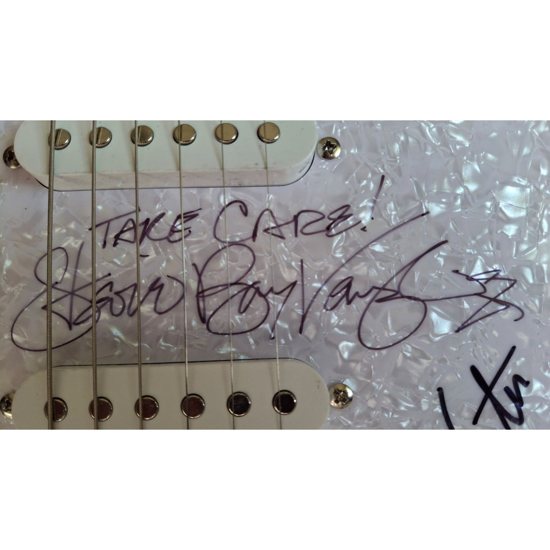 Vaughan Johnny, Stevie Ray, Winter Jeff Beck, Fender Stratocaster electric guitar signed with proof
