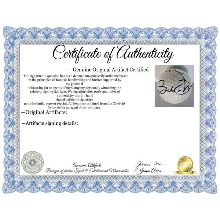 Barack Hussein Obama II (44) vintage golf ball signed with proof and free display case