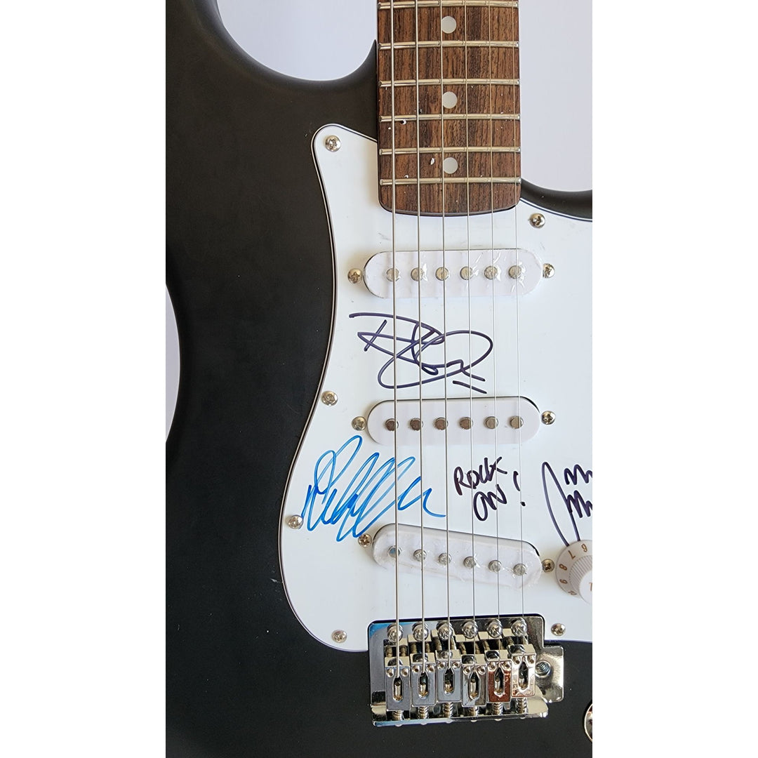 Jimmy Page , Robert Plant & John Paul Jones Led Zeppelin Fender Stratocaster electric guitar signed with proof