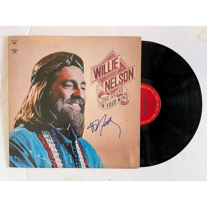 Willie Nelson The Sound in your mind original LP signed with proof