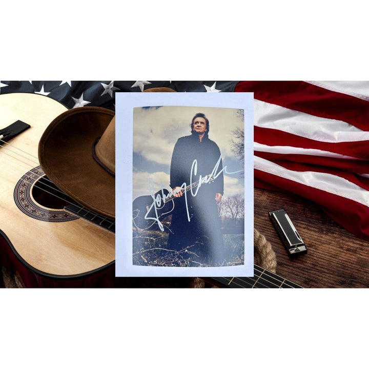 Johnny Csh Country Music Legend 5x7 Photo signed with proof.
