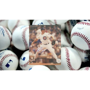 Greg Maddux MLB Hall of Famer signed 8 x 10 photo