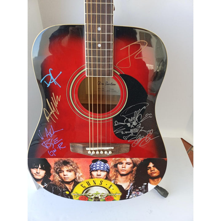 Guns n' Roses Axel, Slash, Duff, Steven Adler one-of-a-kind acoustic guitar signed with proof