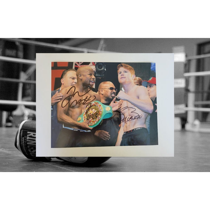 Saul Canelo Alvarez and Floyd Mayweather 8 x 10 photo sign with proof - Awesome Artifacts 