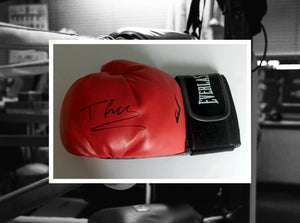 Tyson Fury Everlast boxing glove signed with proof