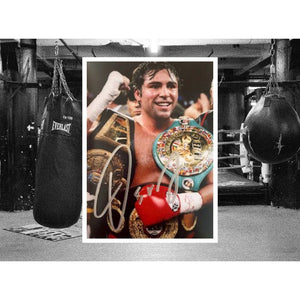 Oscar de la Hoya boxing Legend 5 x 7 photo signed with proof