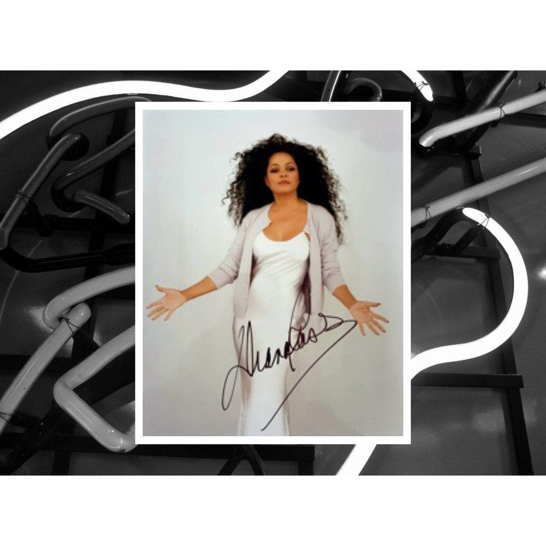 Diana Ross 8x10 photo signed with proof