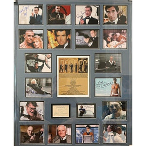 Sean Connery James Bond 007 5 x 7 photo signed with proof