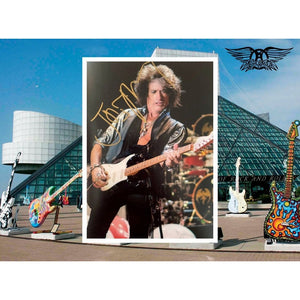 Joe Perry Aerosmith 5 x 7 photo signed with proof