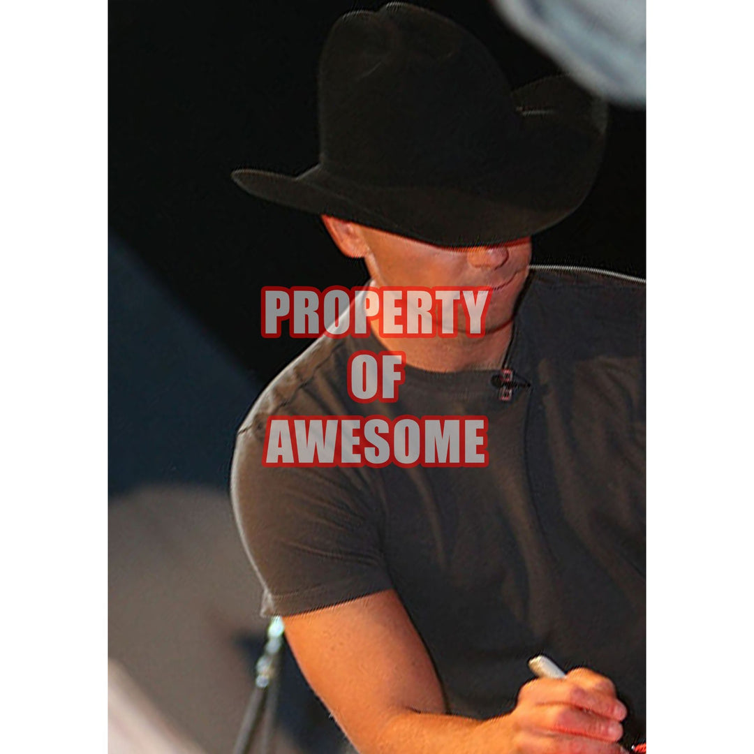 Kenny Chesney 8 x 10 photo signed with proof - Awesome Artifacts 