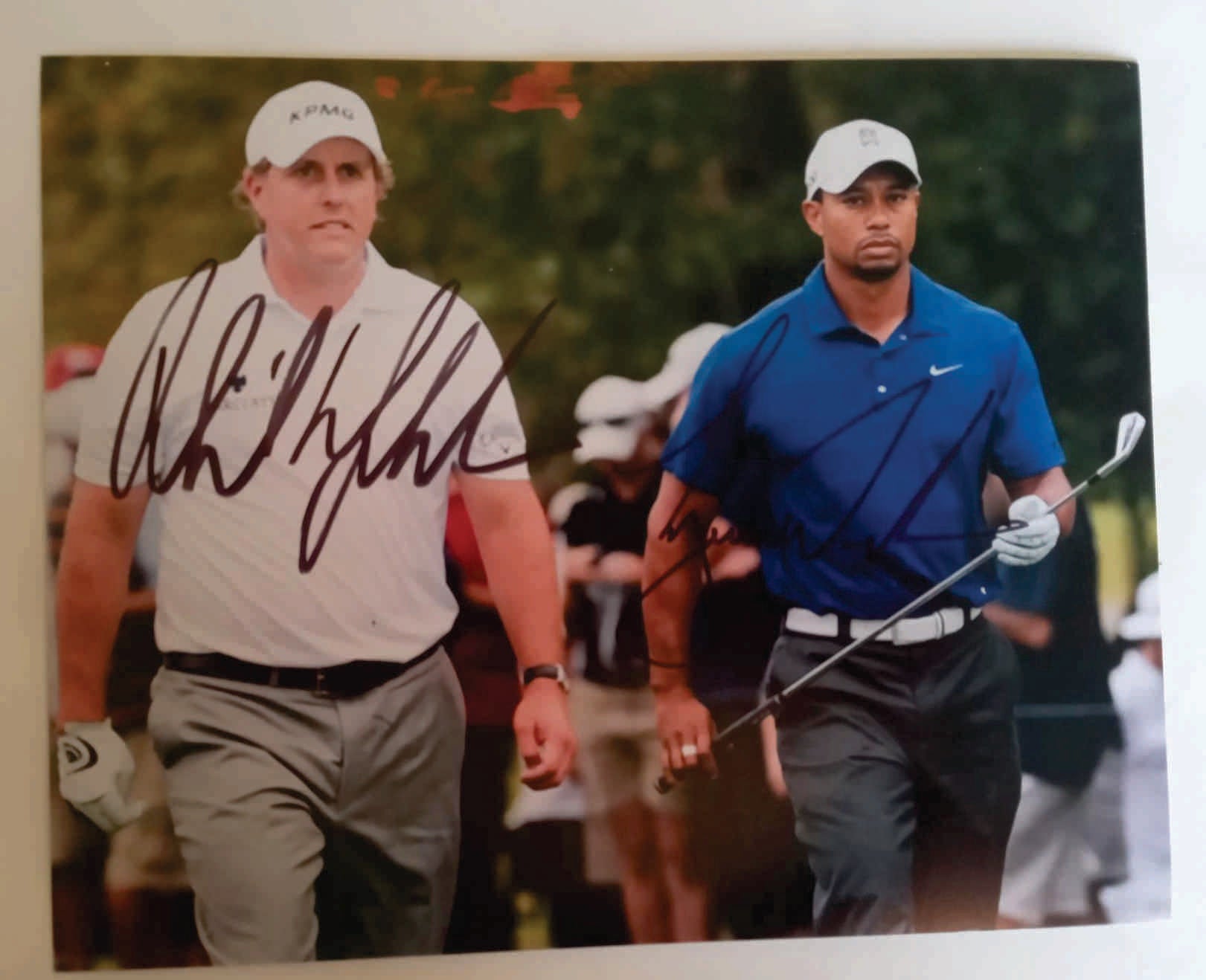 Phil Mickelson & Tiger Woods 8 x 10 photo signed with proof
