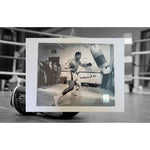 Load image into Gallery viewer, Muhammad Ali vintage signature 8 x 10 photo signed with proof
