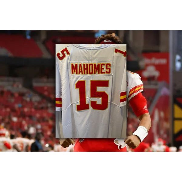 Patrick Mahomes Kansas City Chiefs game model jersey signed with proof –  Awesome Artifacts