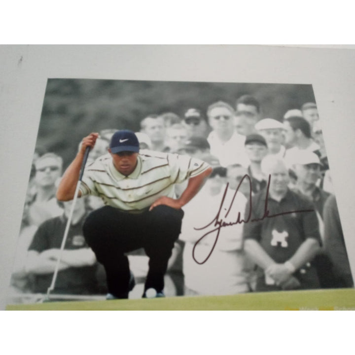 Tiger Woods 8 by 10 signed photo with proof - Awesome Artifacts 