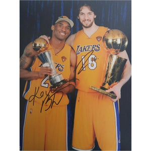 Kobe Bryant and Pau Gasol 8x10 photo signed with proof