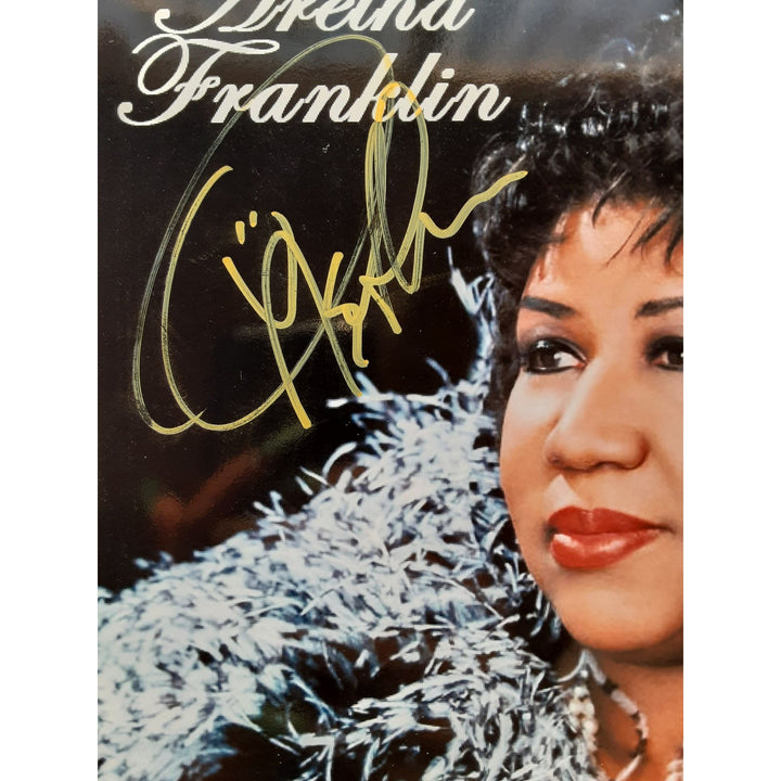 Aretha Franklin 8x10 photo signed