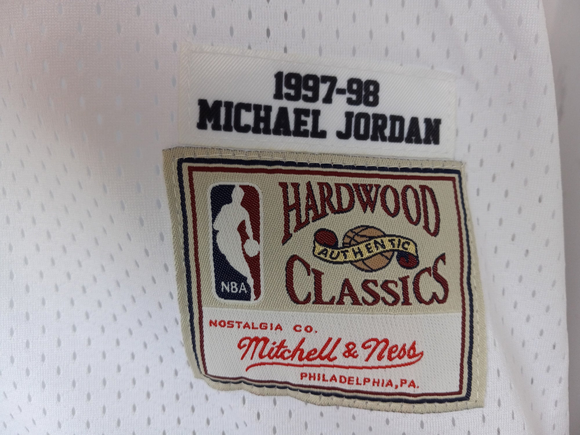 Michael Jordan Signed Chicago Bulls Mitchell & Ness 1995 Jersey