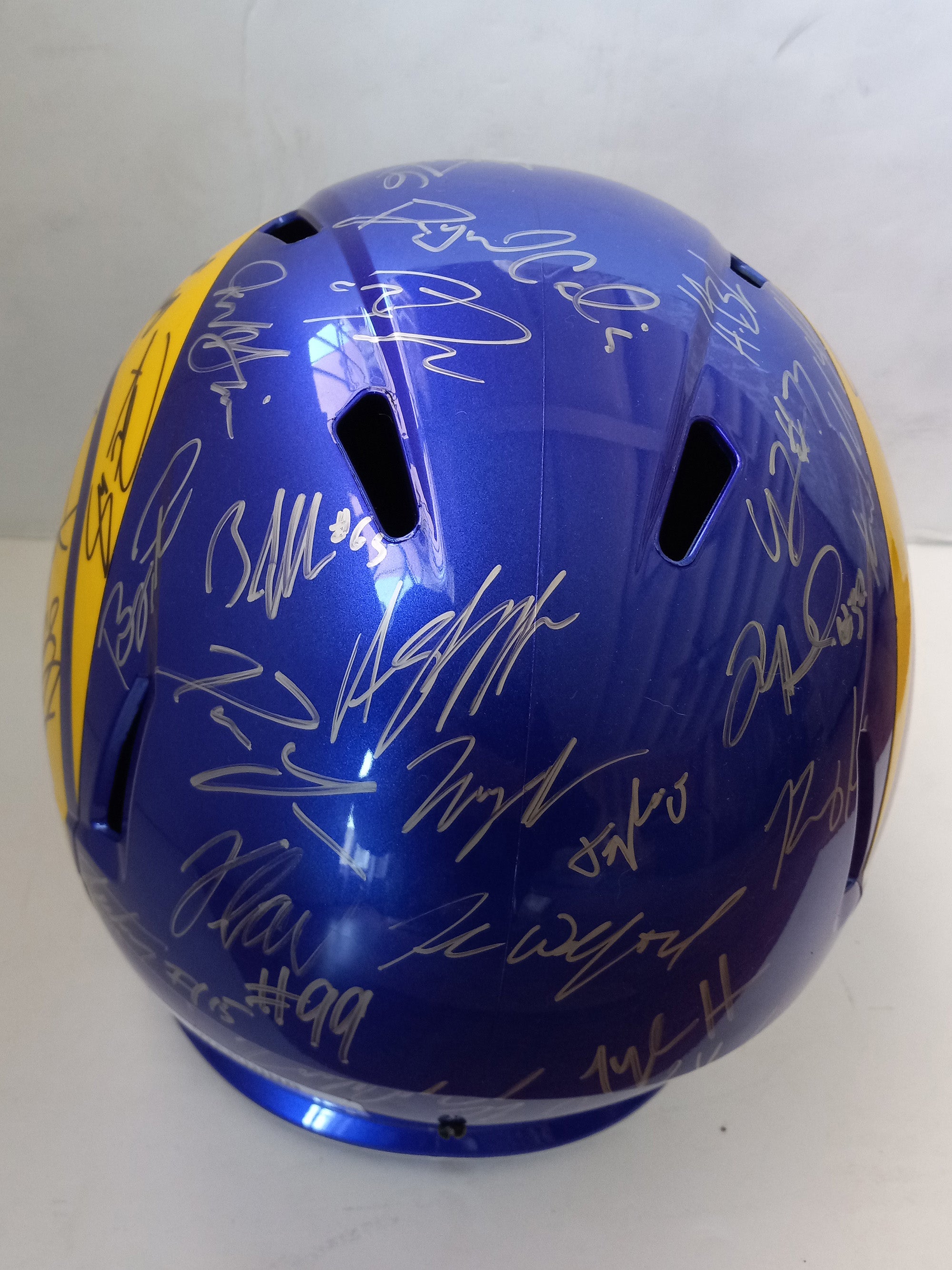Cooper Kupp, Matt Stafford, Aaron Donald 2021 Los Angeles Rams team signed Riddell Speed Replica full size helmet with proof