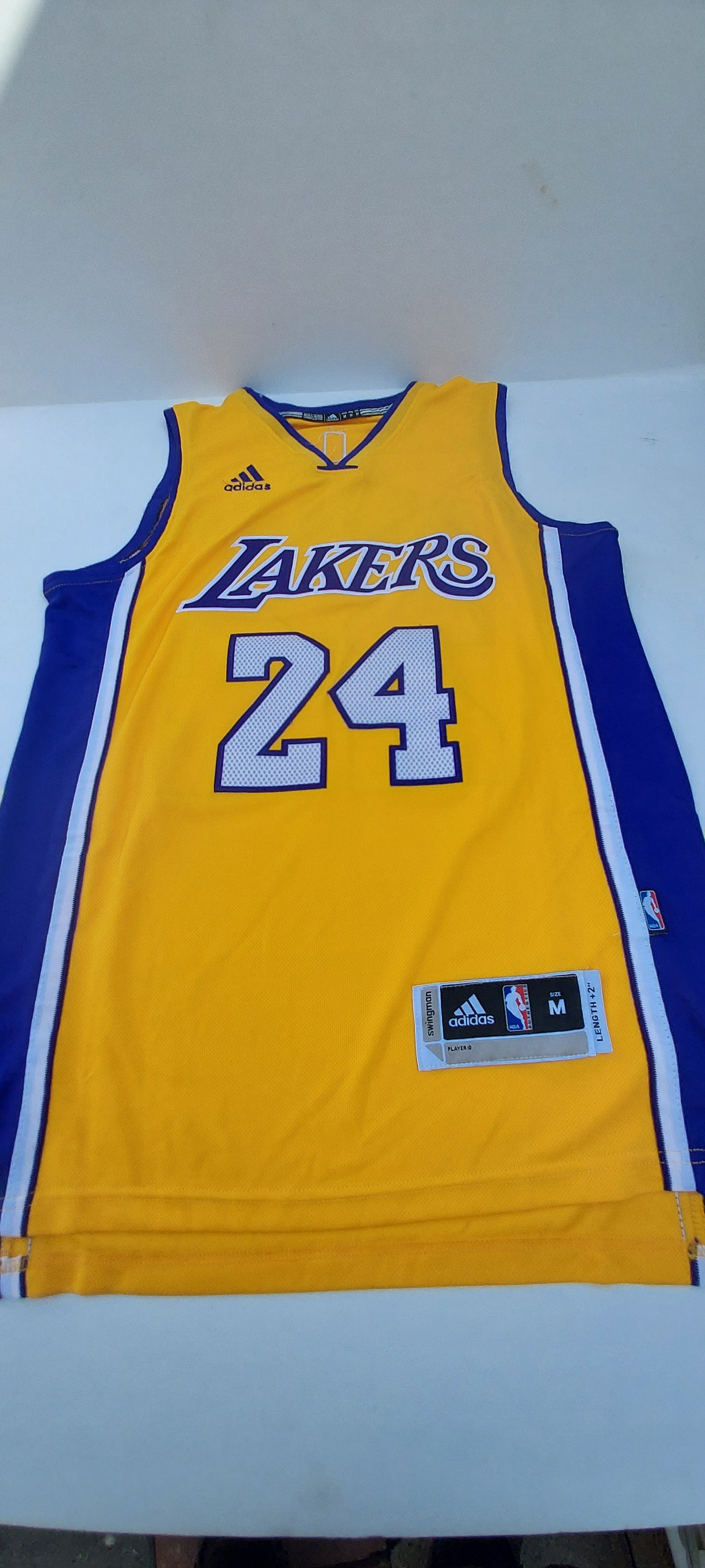 Kobe Bryant Los Angeles Lakers signed game YELLOW model jersey with proof