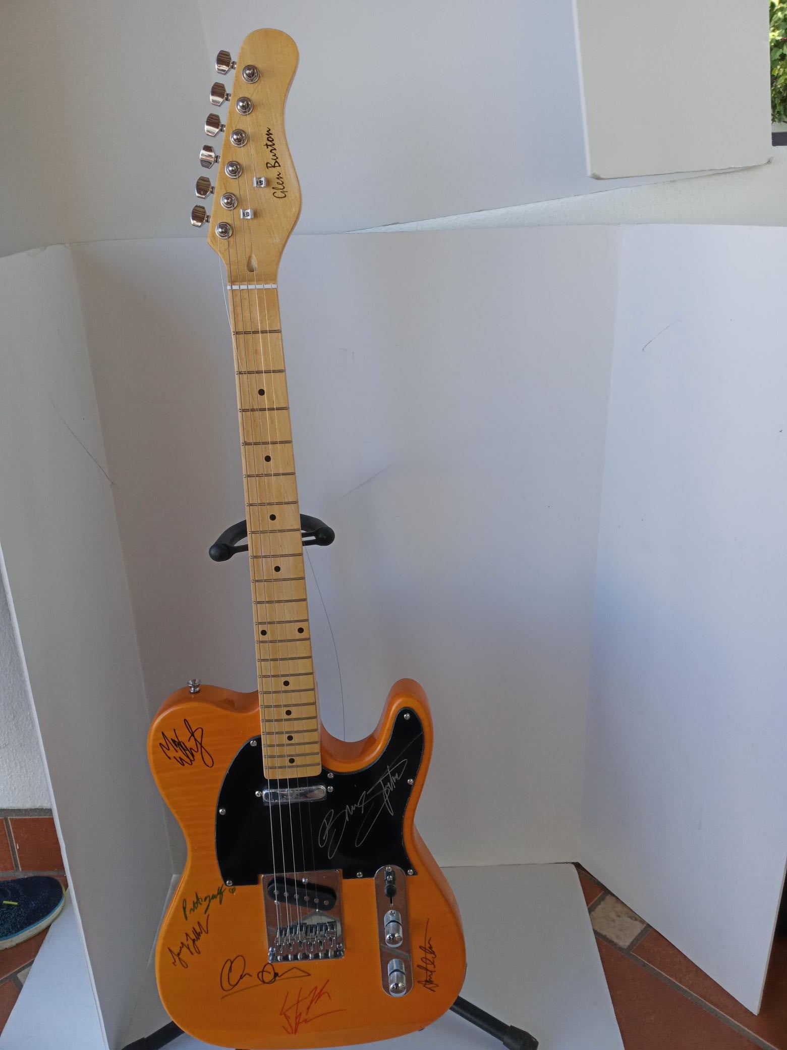 Bruce Springsteen, Clarence Clemons, Max Weinberg, Danny Federici, The E Street Band Telecaster signed guitar with proof