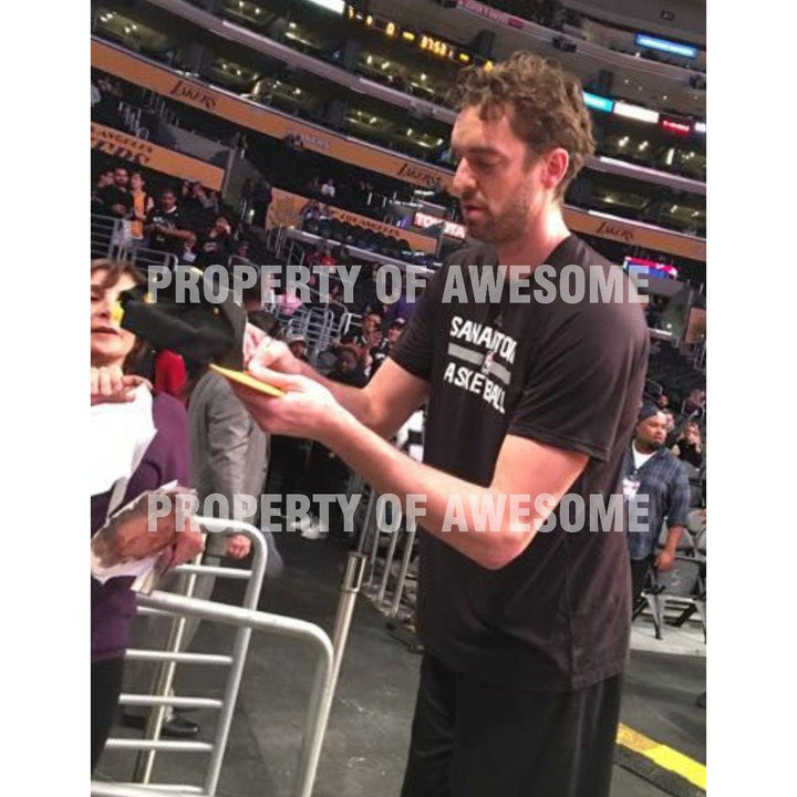 Kobe Bryant Pau Gasol Los Angeles Lakers 8 x 10 signed photo with proof - Awesome Artifacts 