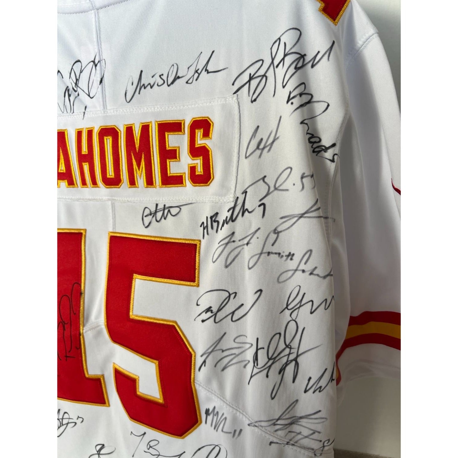 Skyy Moore Autographed Kansas City Custom White Football Jersey - BAS