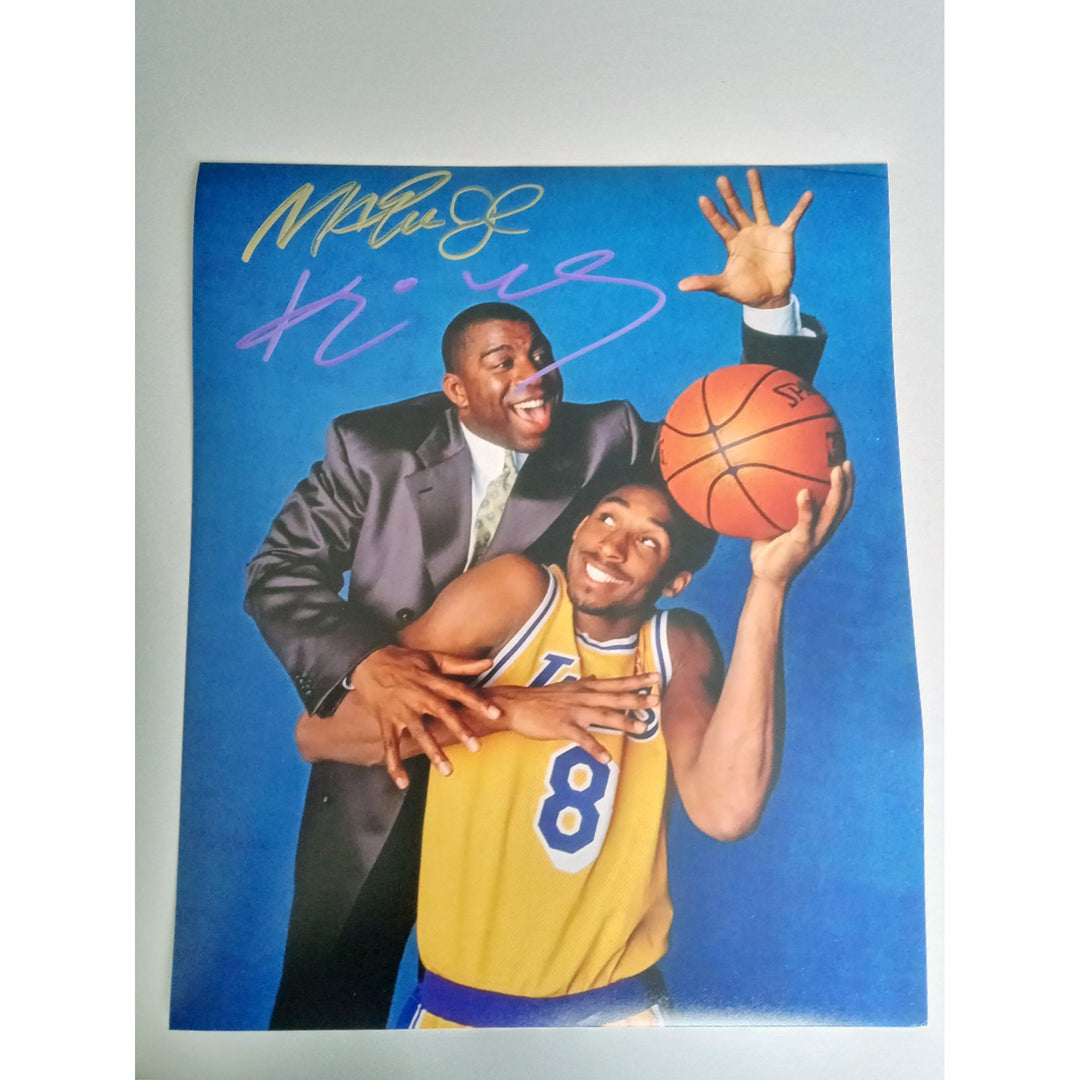 Kobe Bryant and Earvin "Magic" Johnson Los Angeles Lakers signed 8 x 10 photo with proof - Awesome Artifacts 