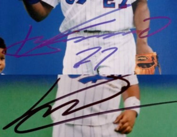 Signed 8x10 photo of Vladimir Guerrero from September 2002.