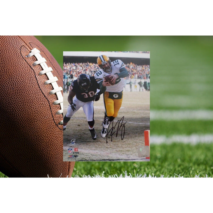 Aaron Rodgers Green Bay Packers 8 by 10 signed photo with proof