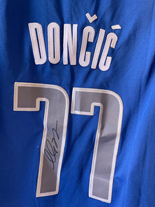 Luka Doncic Dallas Mavericks jersey signed with proof – Awesome