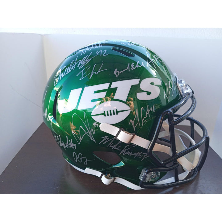 New York Jets 2022 Speed Riddell replica full size team signed helmet with proof