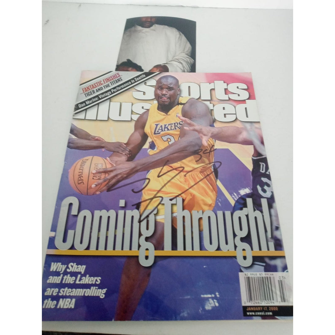 Shaquille O'Neal signed Sports Illustrated with proof - Awesome Artifacts 