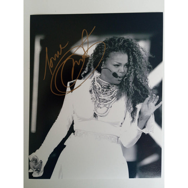 Janet Jackson 8x 10 signed photo with proof