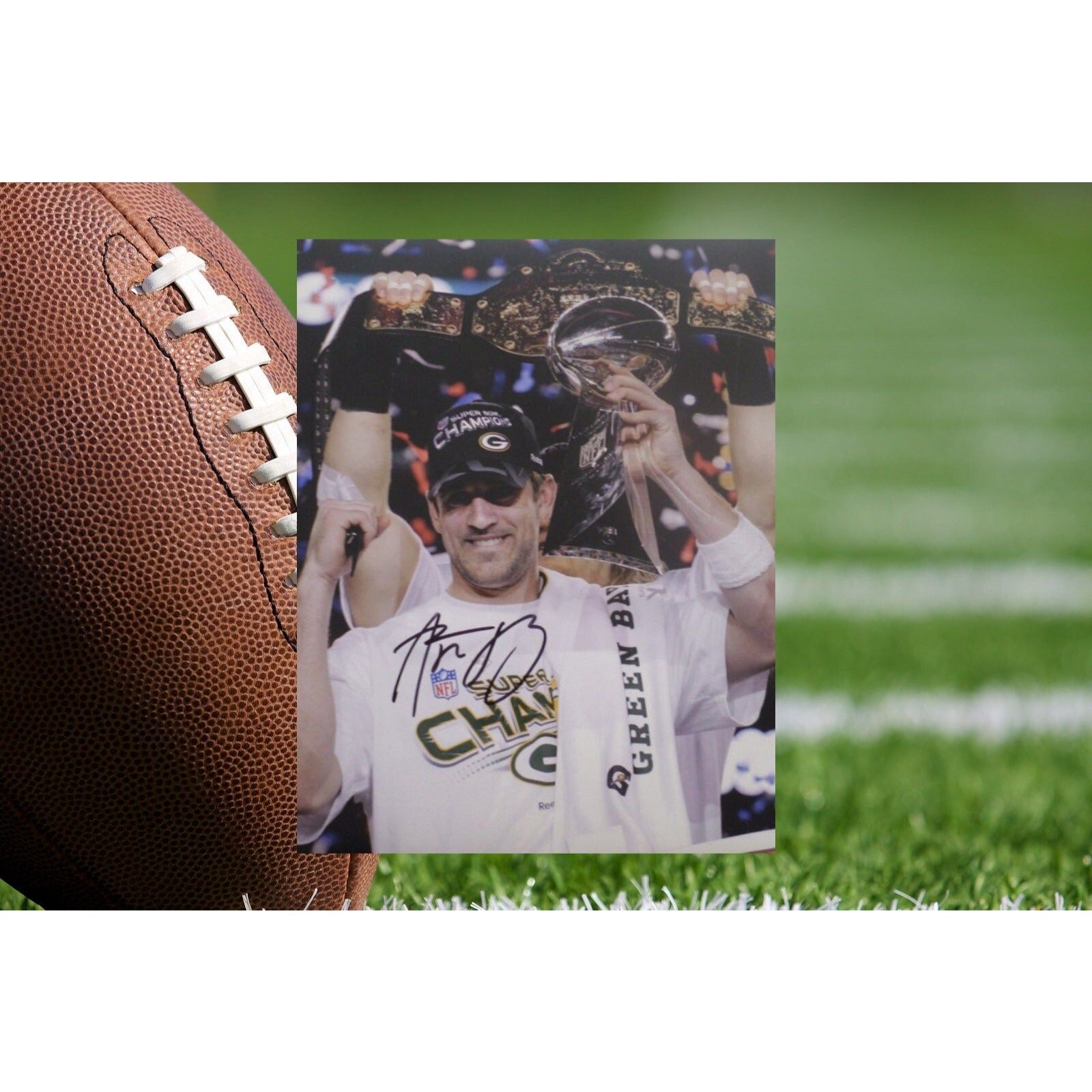 Green Bay Packers Aaron Rodgers 8 by 10 signed photo with proof