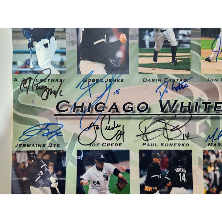 Chicago White Sox 2007 13 by 17 stars signed photo