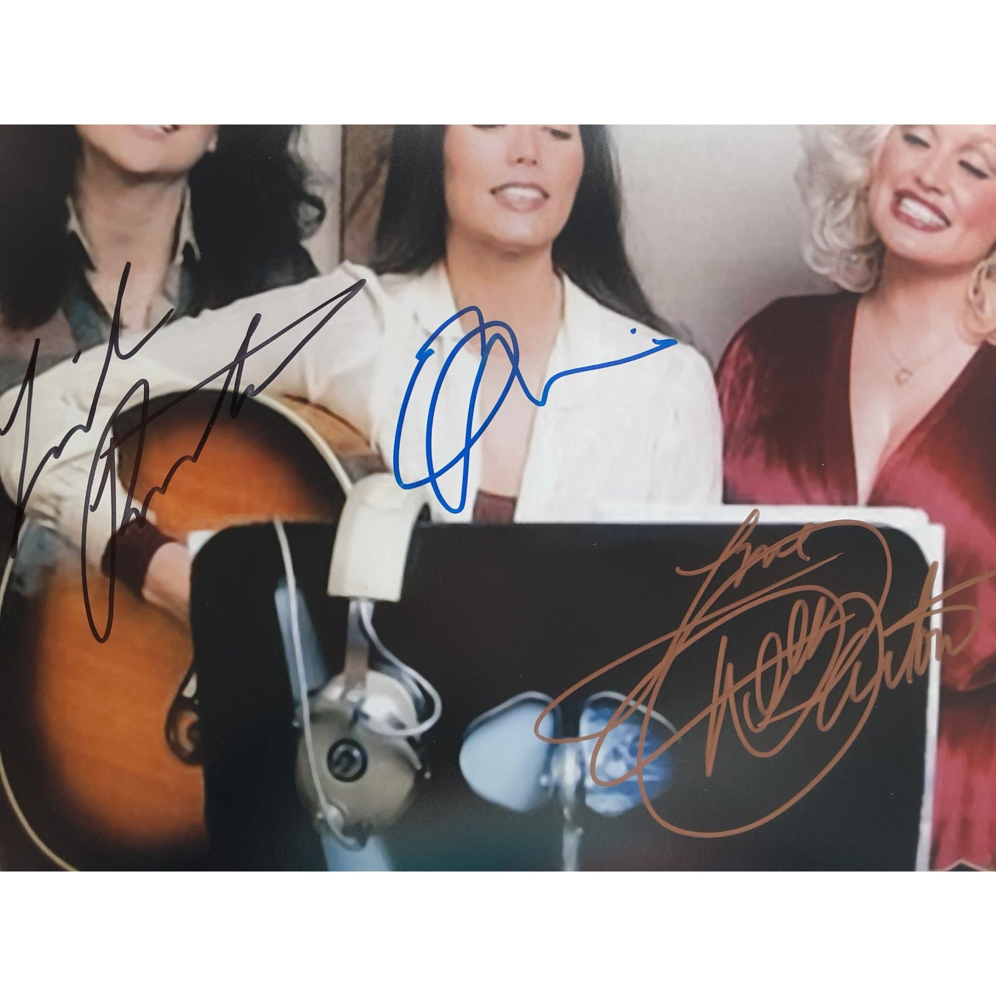 Linda Ronstadt, Emmylou Harris and Dolly Parton 8 by 10 signed photo with proof - Awesome Artifacts 