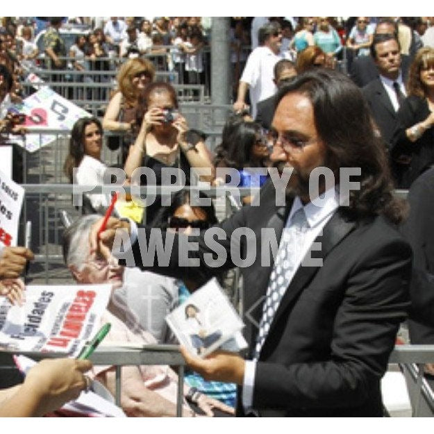 Marco Antonio Solis and Mark Anthony 8x10 photo signed with proof