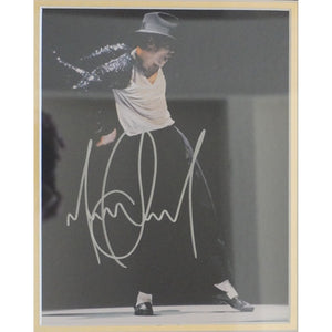 Michael Jackson the King of Pop 8 by 10 framed and signed with proof