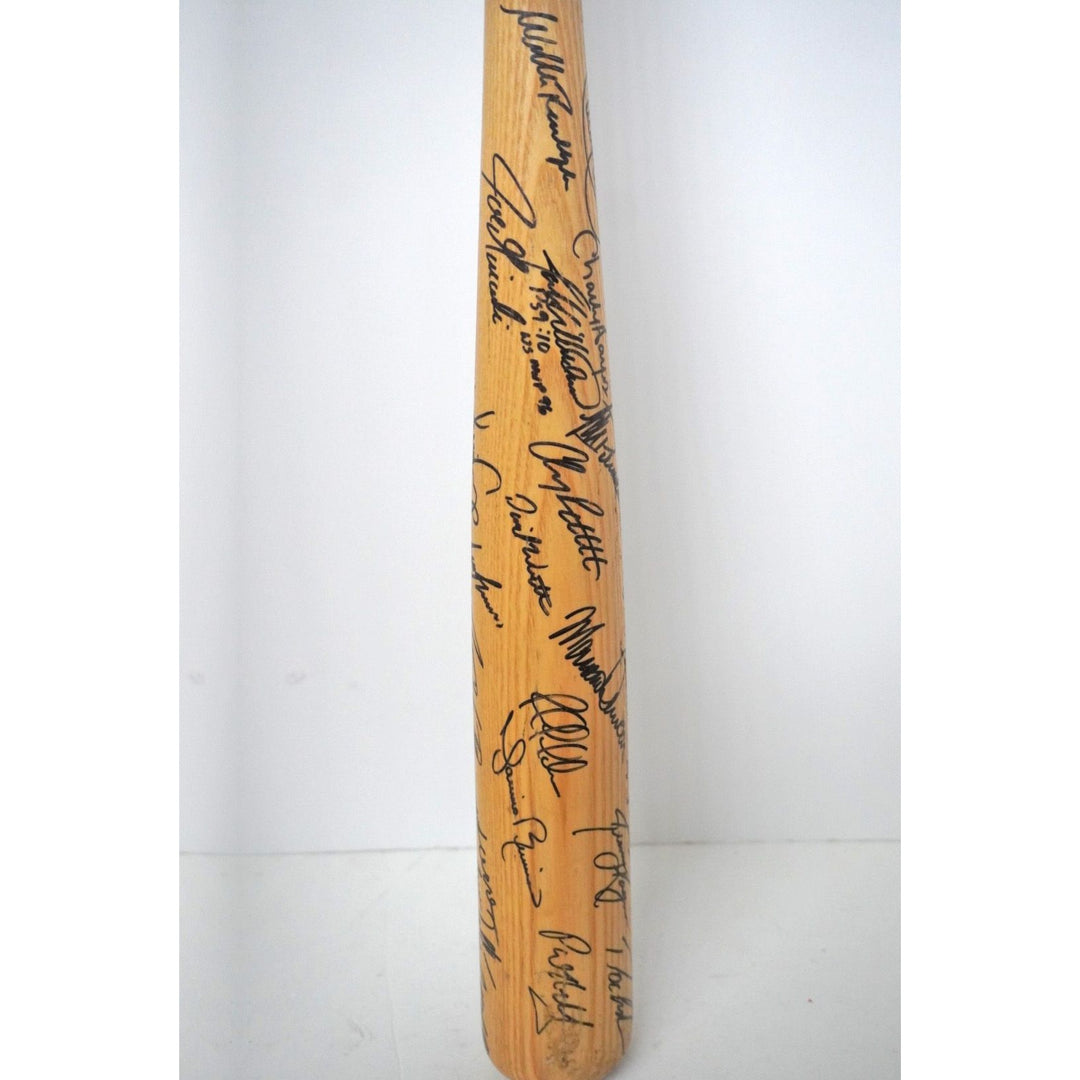 Derek Jeter Louisville game model bat 1996 New York Yankees World Series champs team signed $899 with proof