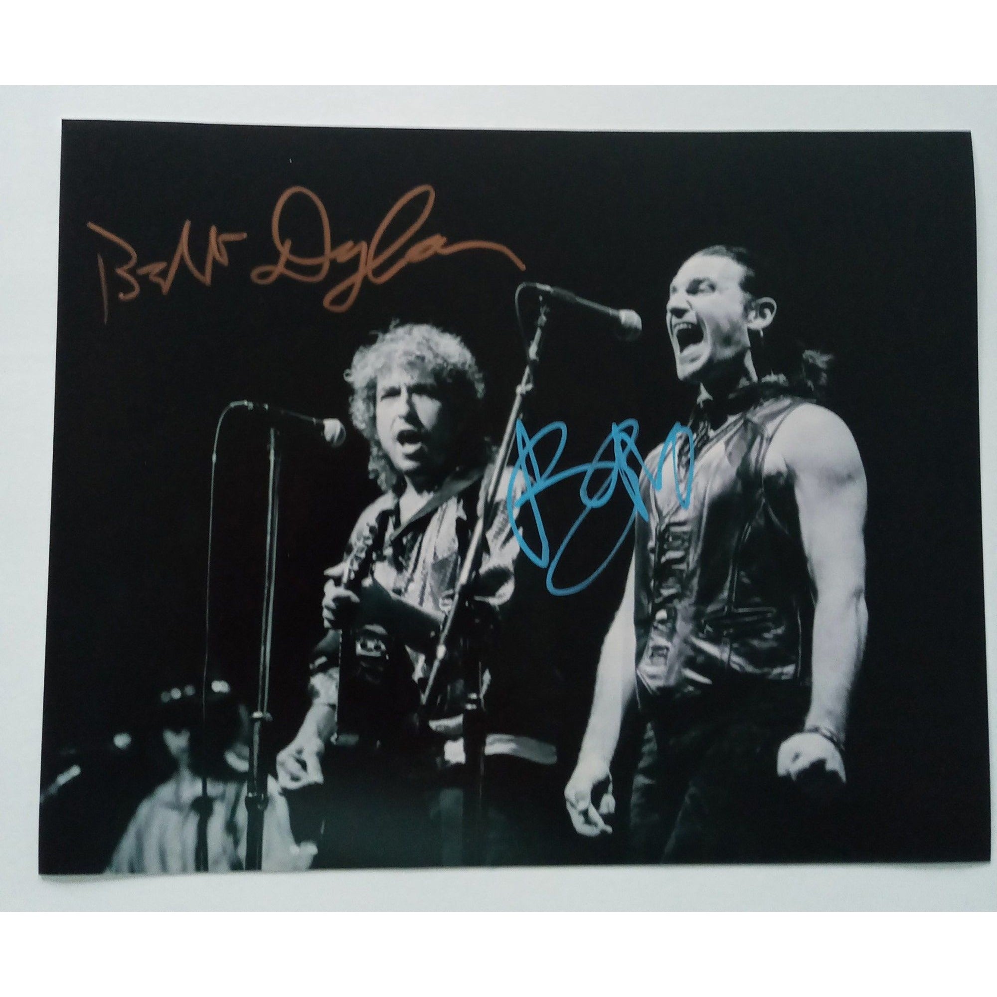 Bob Dylan and Bono Paul Hewson of U2 8 by 10 signed photo with proof