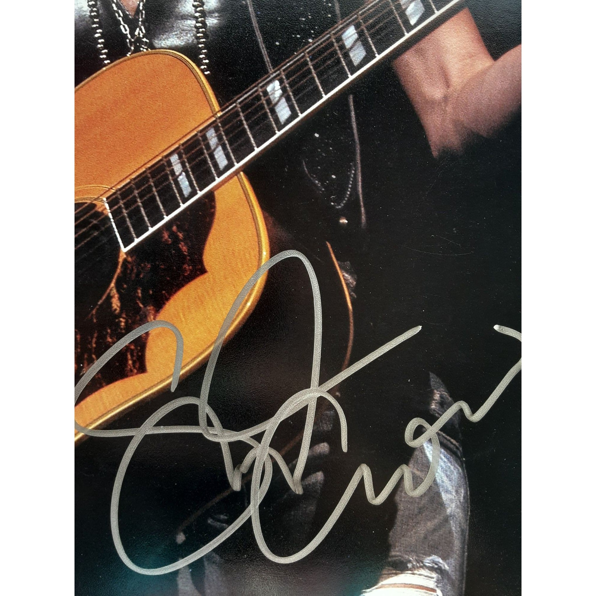 Sheryl Crow 8 by 10 signed photo - Awesome Artifacts 